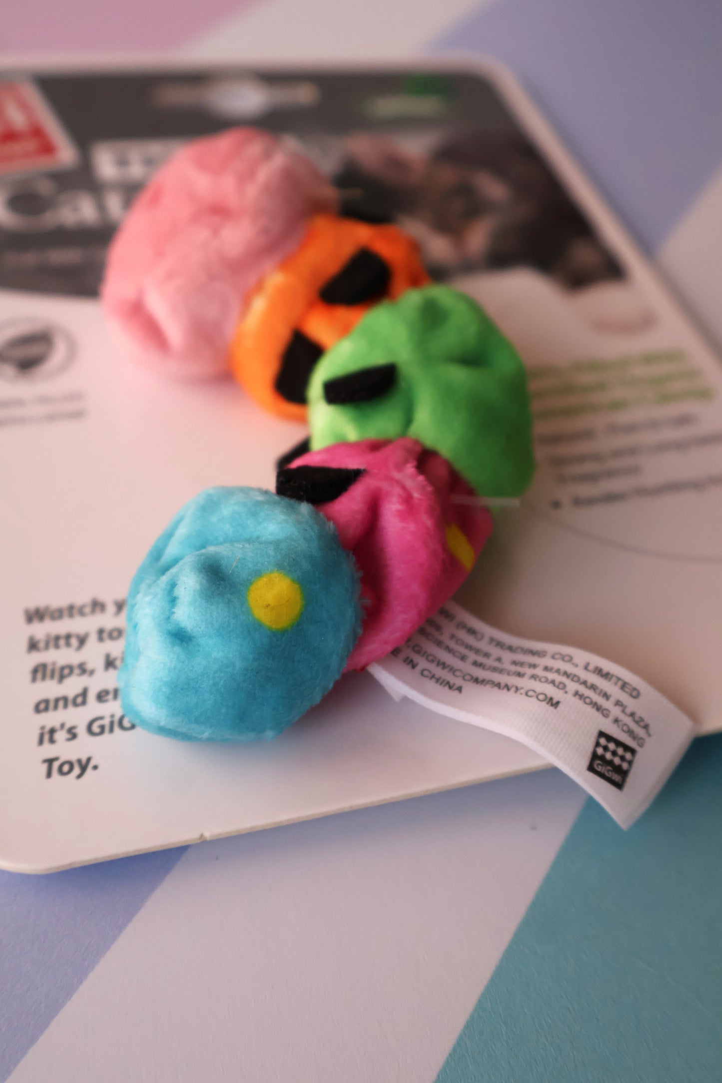 100% Organic Caterpillar Toy with Fully Integrated Catnip.