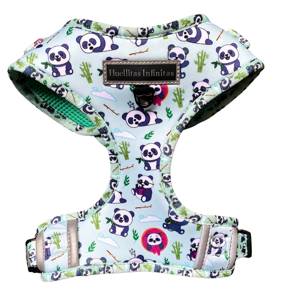 Sweet Pandas Collection Pack consisting of: Harness + Leash + Bag Holder.