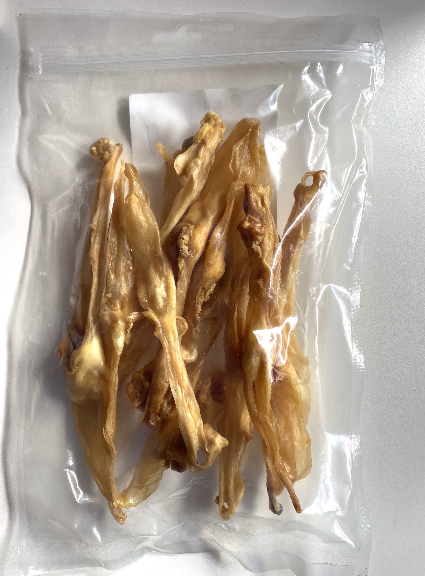 OREJAS DE CONEJO. Peso: 100 GRMS.