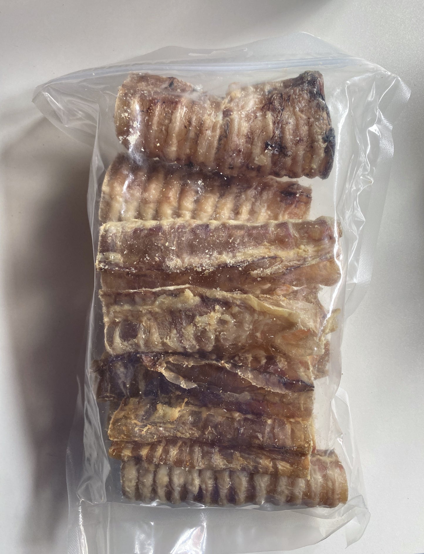 TRAQUEA DE VACUNO Peso: 250 GRMS.