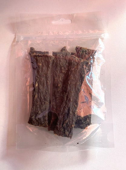 TIRAS DE CARNE DE CIERVO. Peso: 100 GRMS.